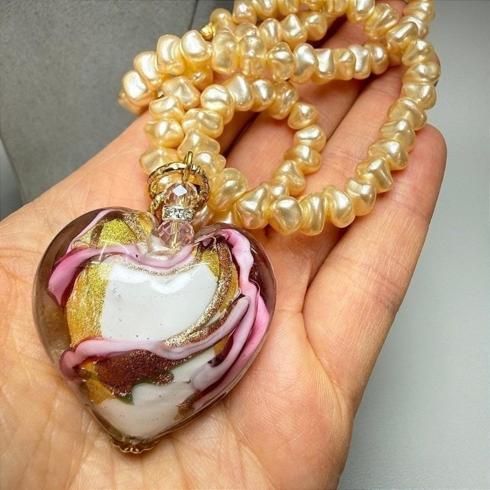 Large Art Glass Heart Pendant Faux Pearl Necklace 16" Adjustable Gold Tone Pink